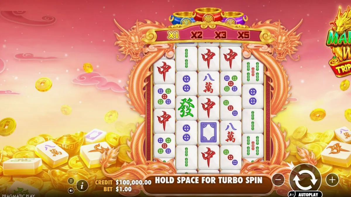 Tampilan visual slot Mahjong Wins Triple Pot dengan simbol ubin Mahjong dan naga emas